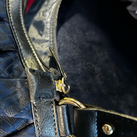 Tommy Hilfiger Navy shoulder bag New - Picture 4 of 6